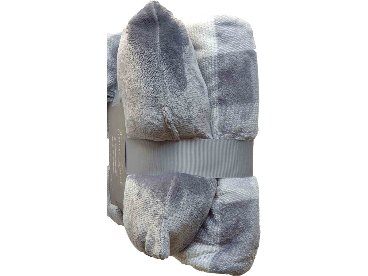 Flannel Blanket with Cushion 127x152CM 002 C06
