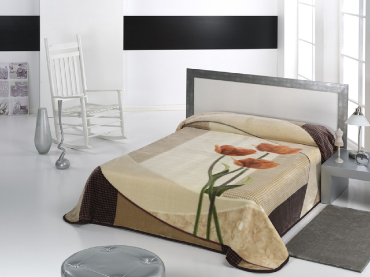 MORA King Blanket 220x240CM 4PC SET D007 C33 MORA King Blanket 220x240CM 4PC SET D007 C33