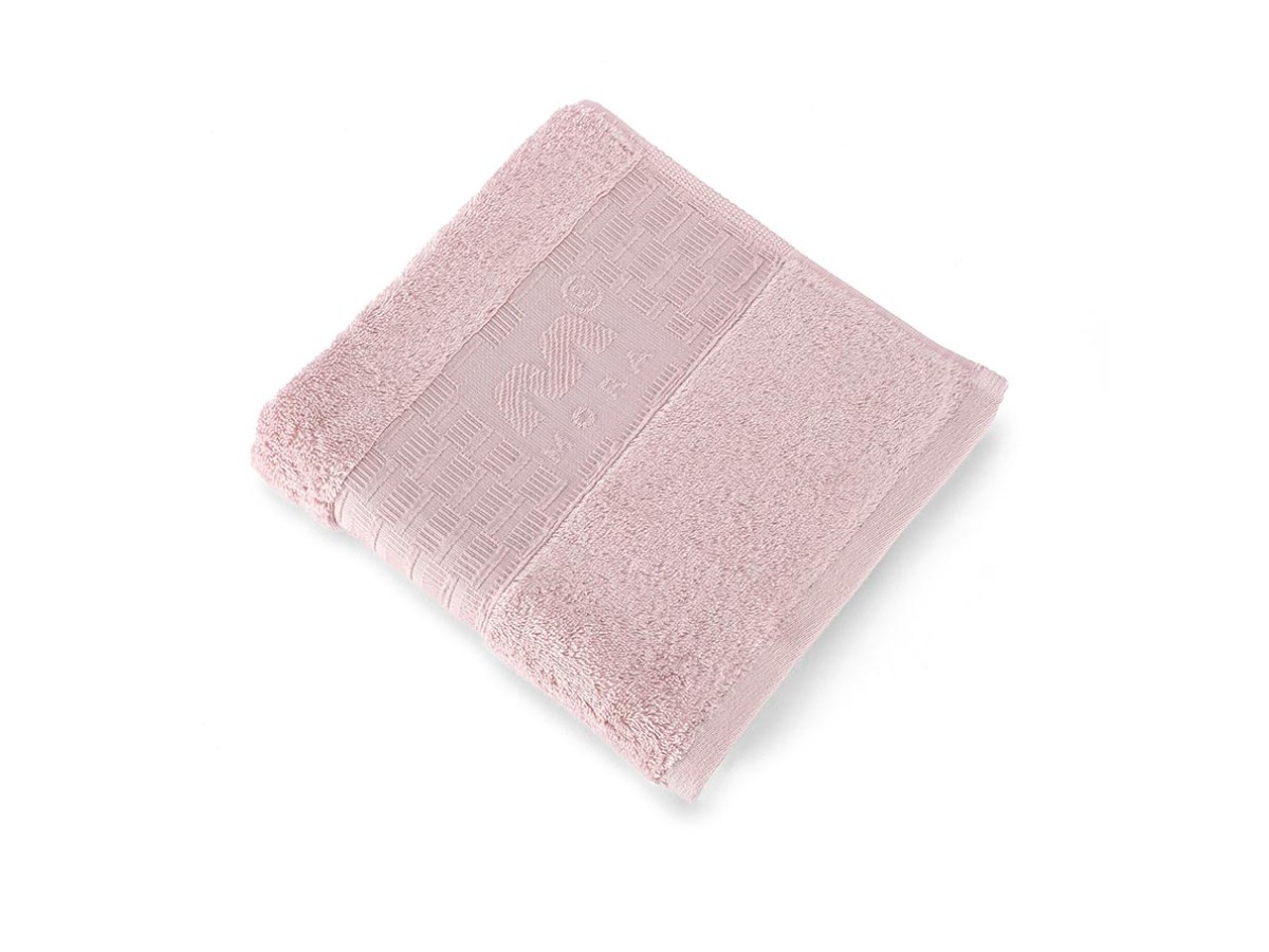 Mora Premium Towels 70x140 CM Mora Premium Towels 70x140 CM